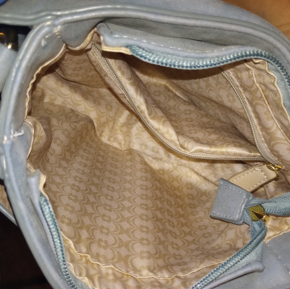 Purse - Picture 3 of 3